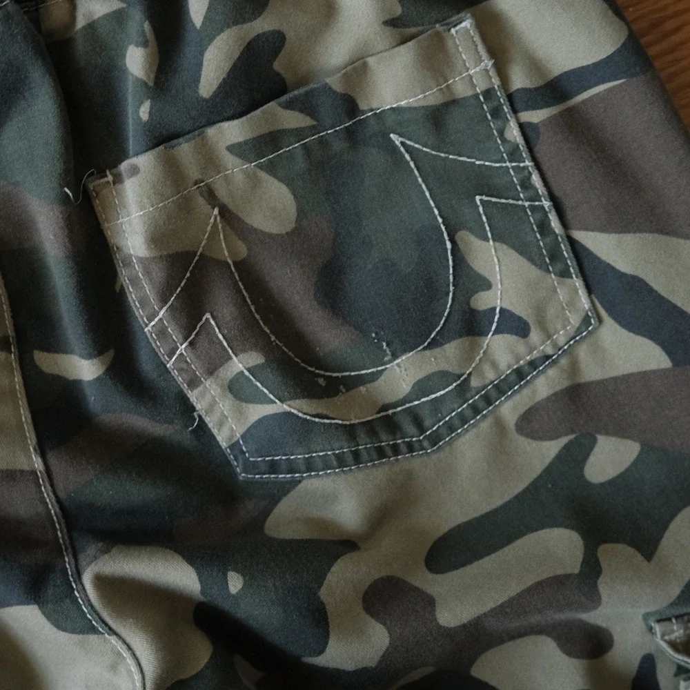 True Religion Camo Cargo Jogger Hunting Pants Green Brown Elastic Waist Size S/M